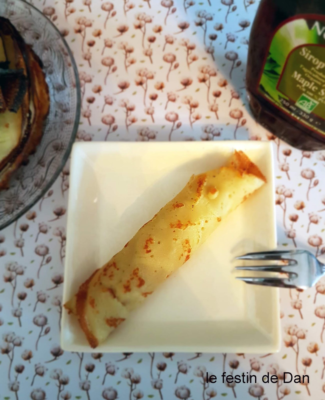 Le Festin de Dan Crêpes à la Pomme et au Lait d
