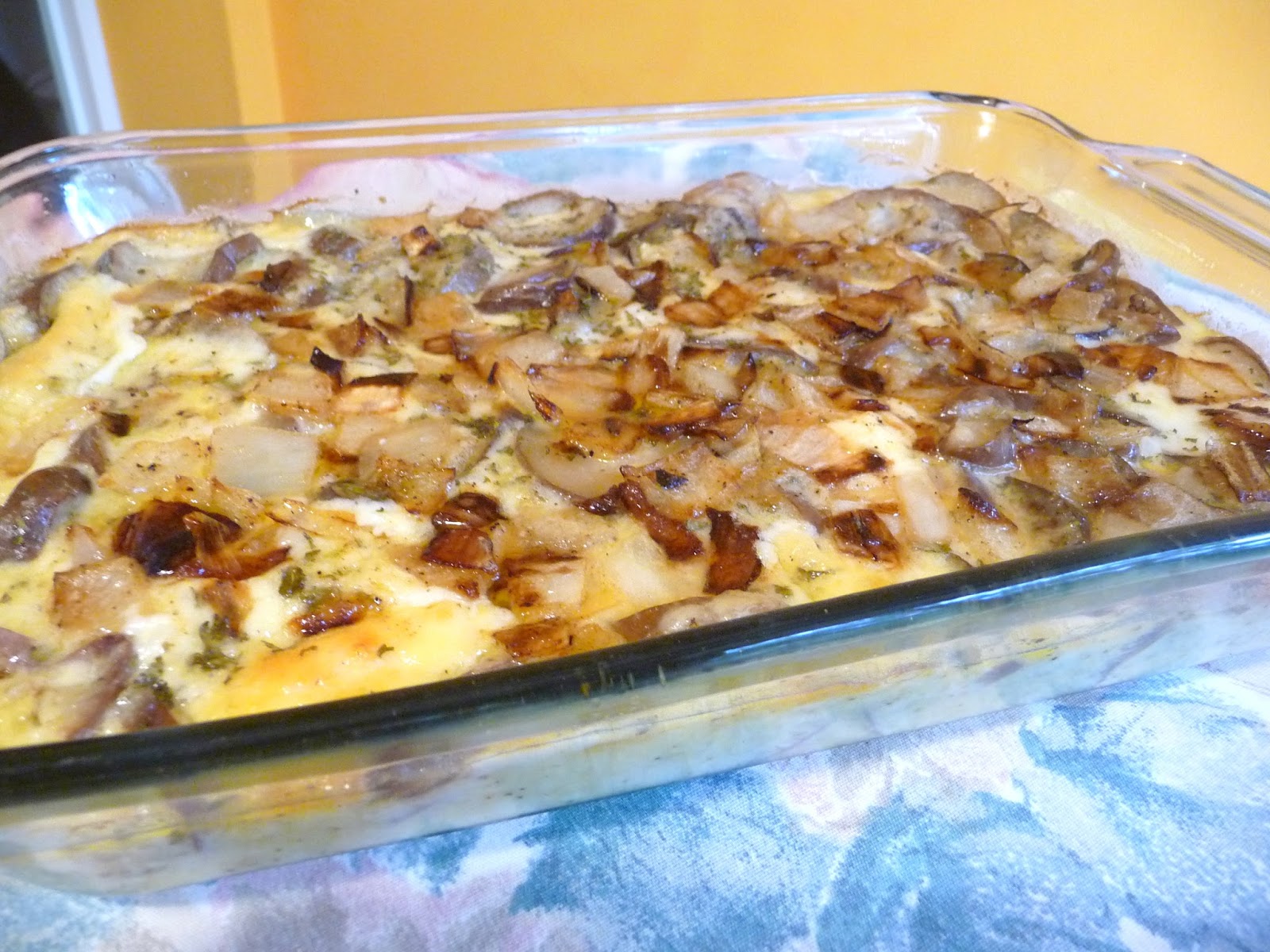 SPLENDID LOWCARBING BY JENNIFER ELOFF CHEESY SCALLOPED EGGPLANT CASSEROLE