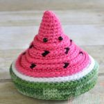 http://www.ekayg.com/crochet/watermelon-nesting-bowls