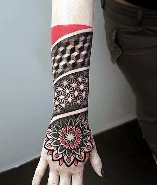 Tatuagens femininas para as mãos Tatuagens femininas para as mãos