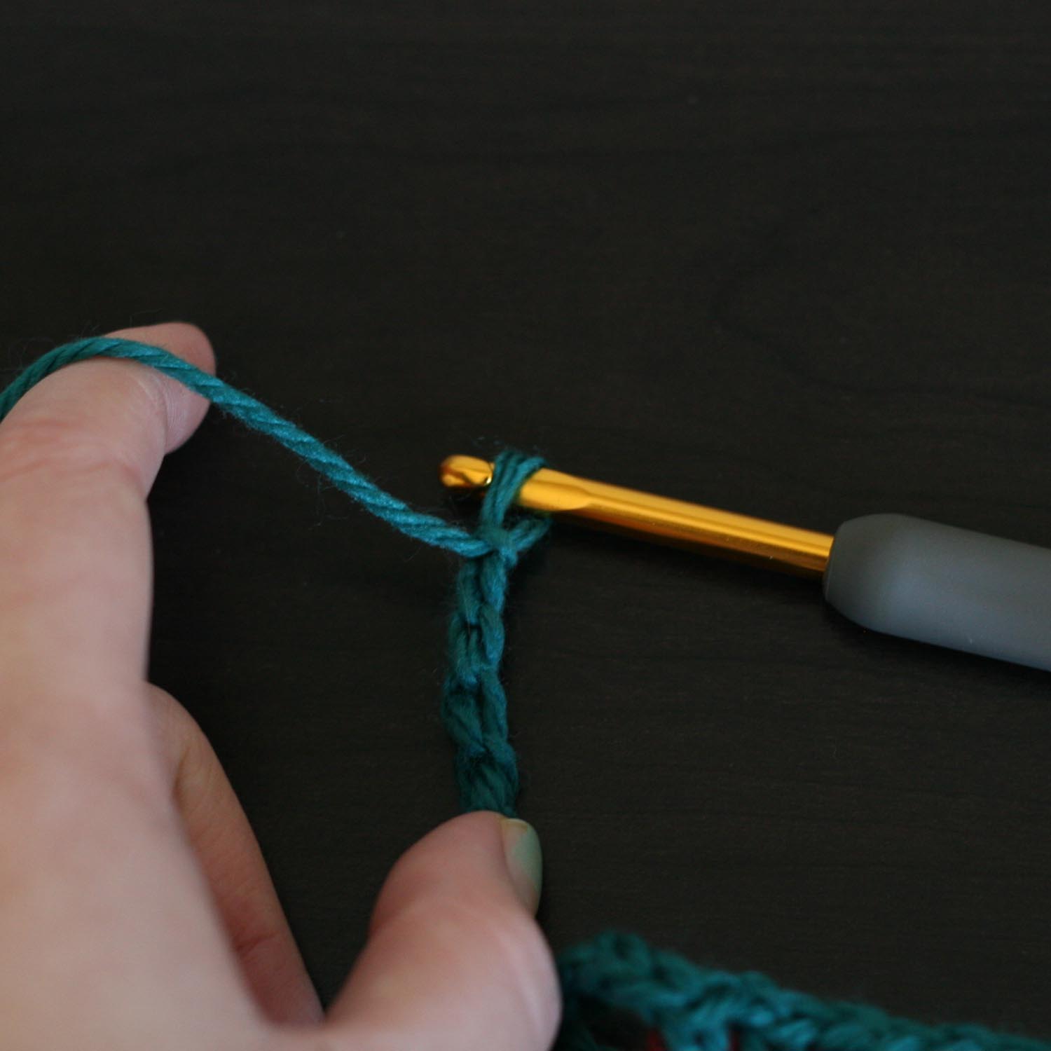 crochet-collection-crochet-cup-cozy-tutorial