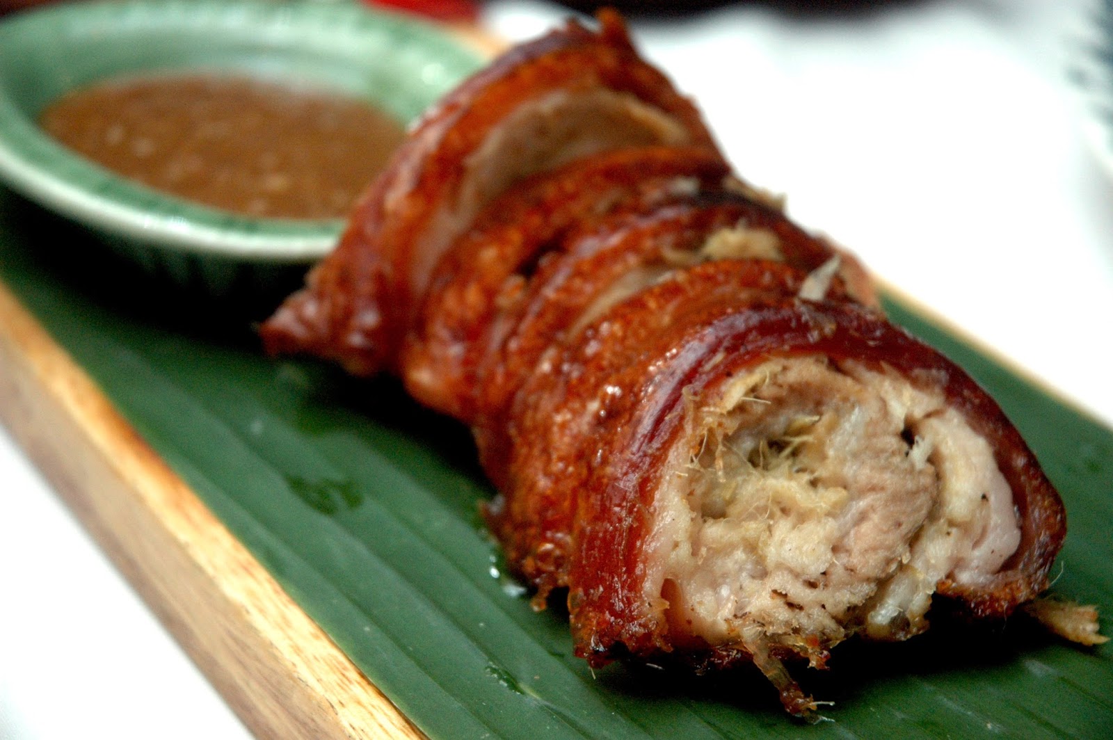 DUDE FOR FOOD: Taste the Colors of Christmas at MCafe and Kabila