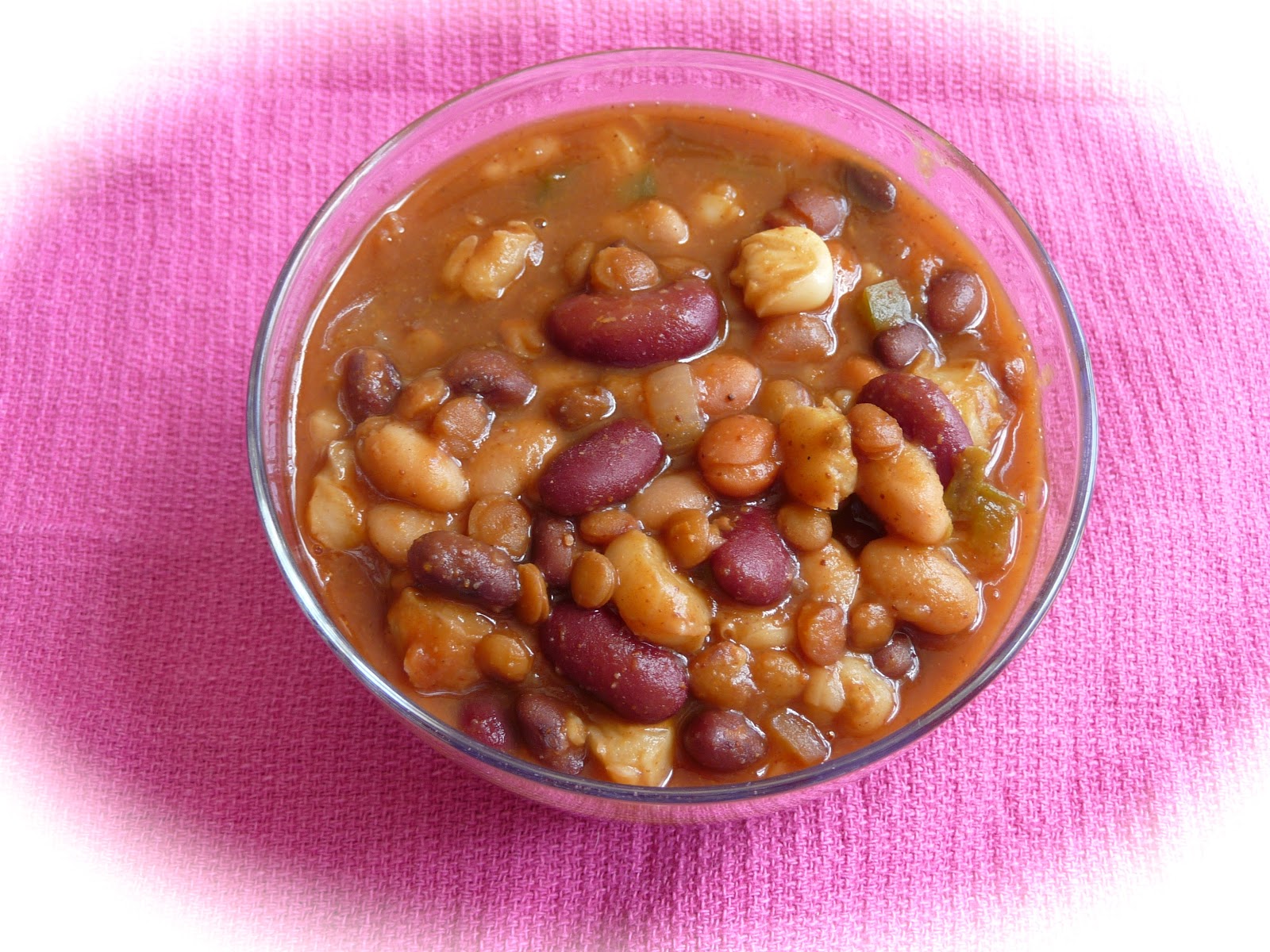 PinkVegan Black Pinto Kidney Northern Bean Lentil Hominy Chili (DF, GF)