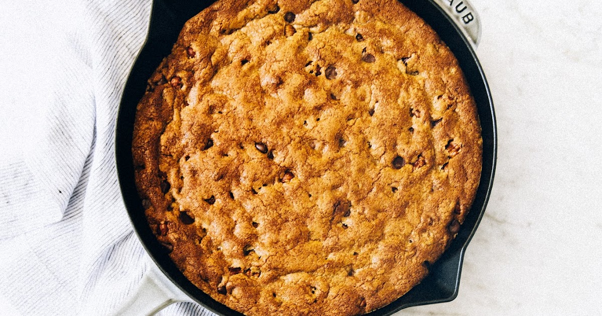 a giant chocolate chip skillet cookie hummingbird high a desserts