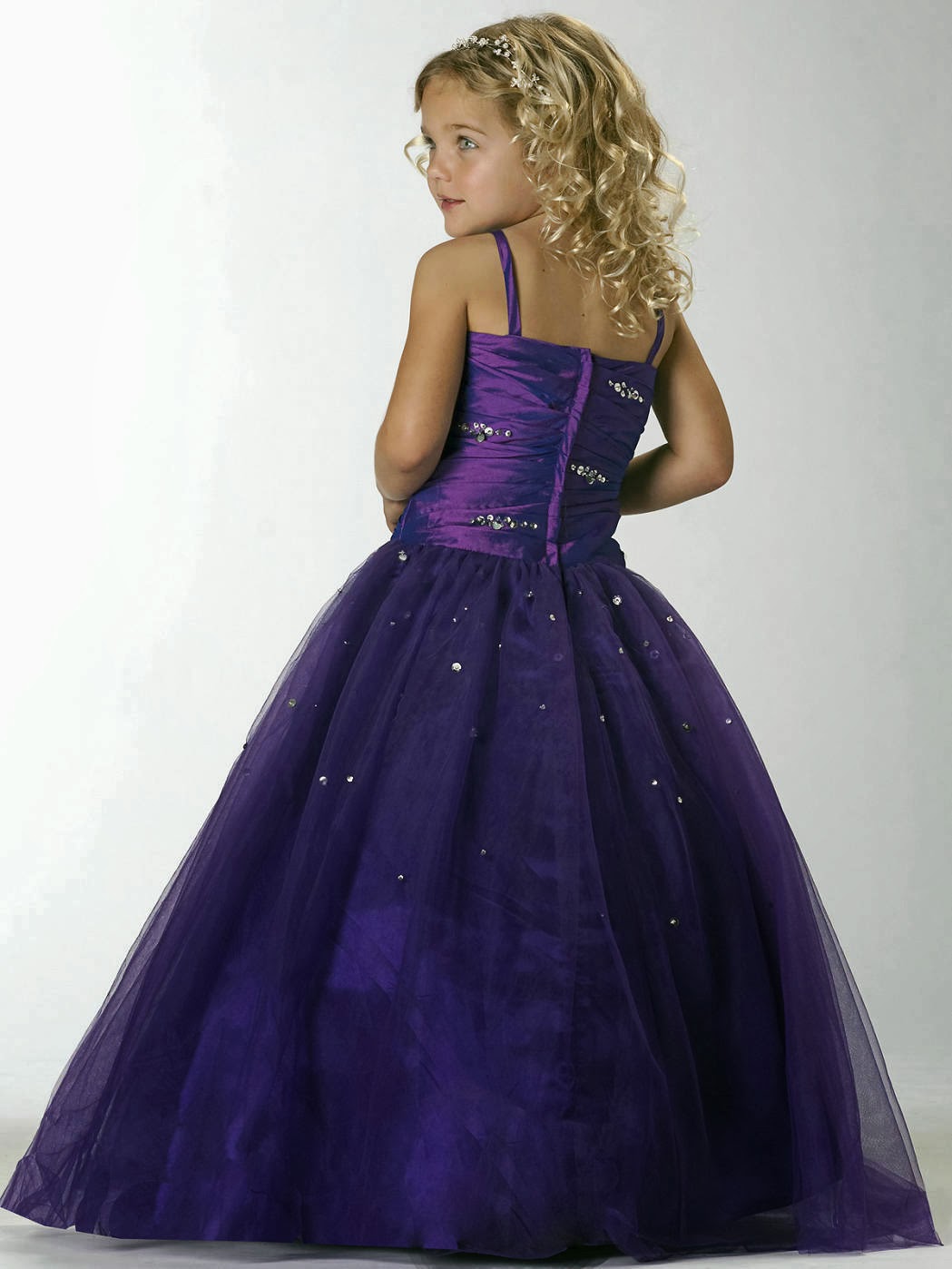 Lindos Vestidos de fiesta para niña | Moda y Tendencias Lindos Vestidos de fiesta para niña | Moda y Tendencias
