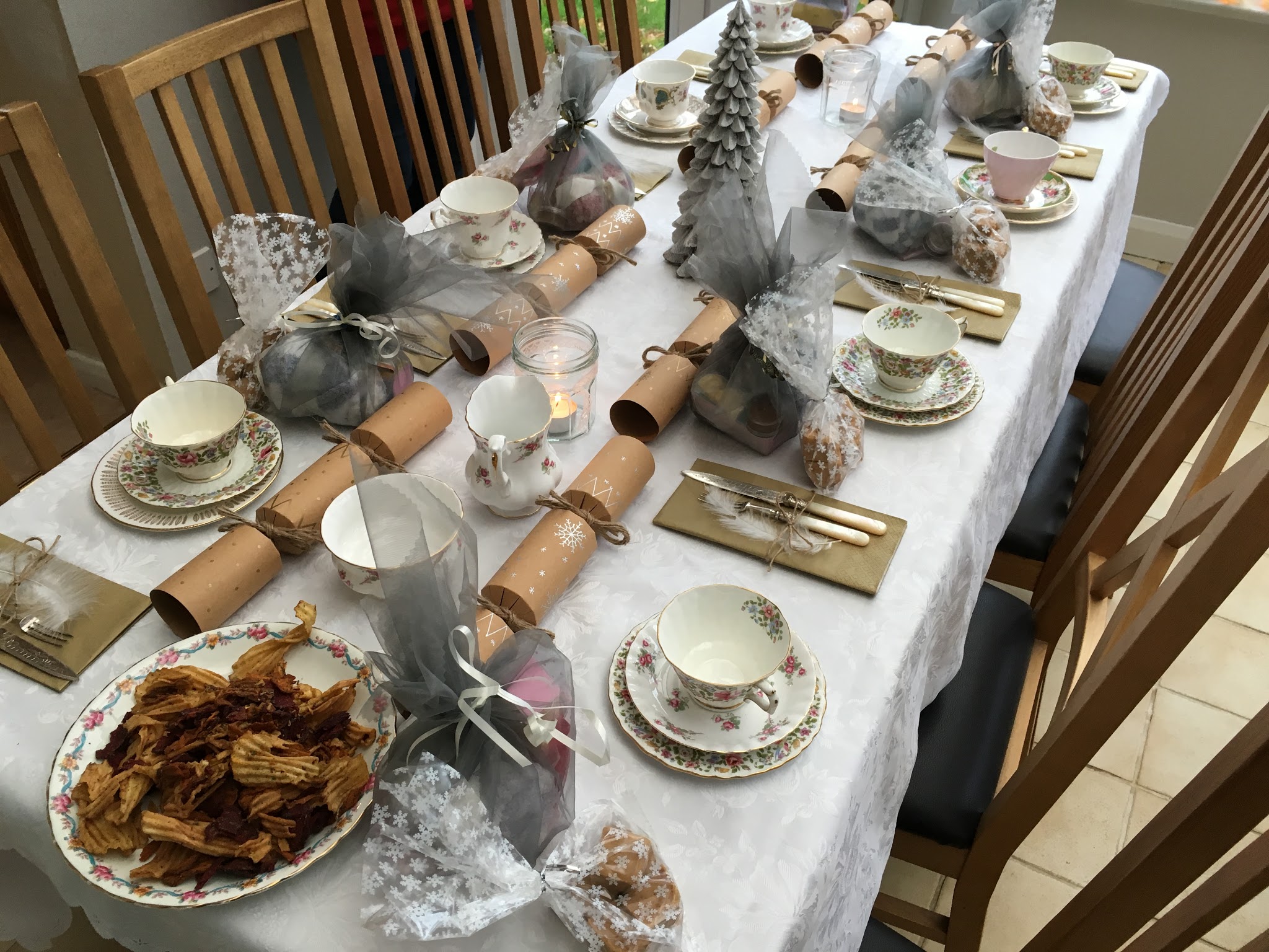 A Christmas Tea Party