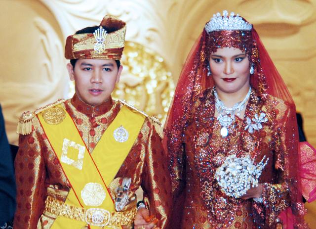 Red Carpet Wedding: Princess Hajah Majeedah Nuurul Bulqiah and YAM Pengiran Anak Khairul Khalil