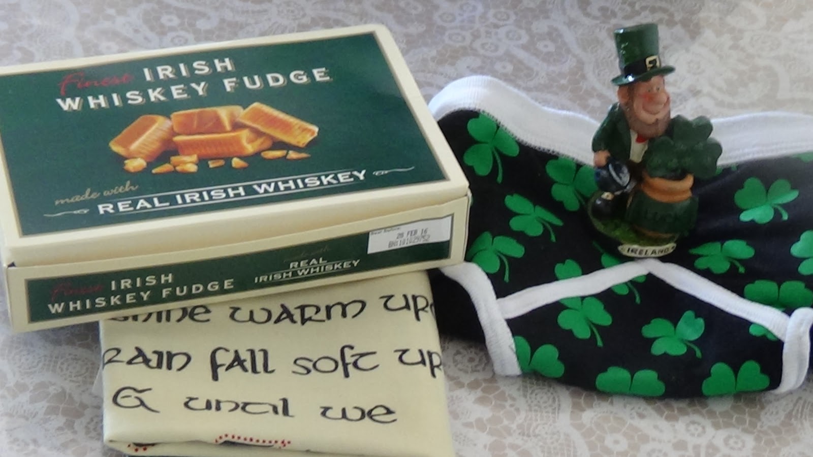 SOUVENIRS FROM IRLAND gifts made in Irland Life is enchantment