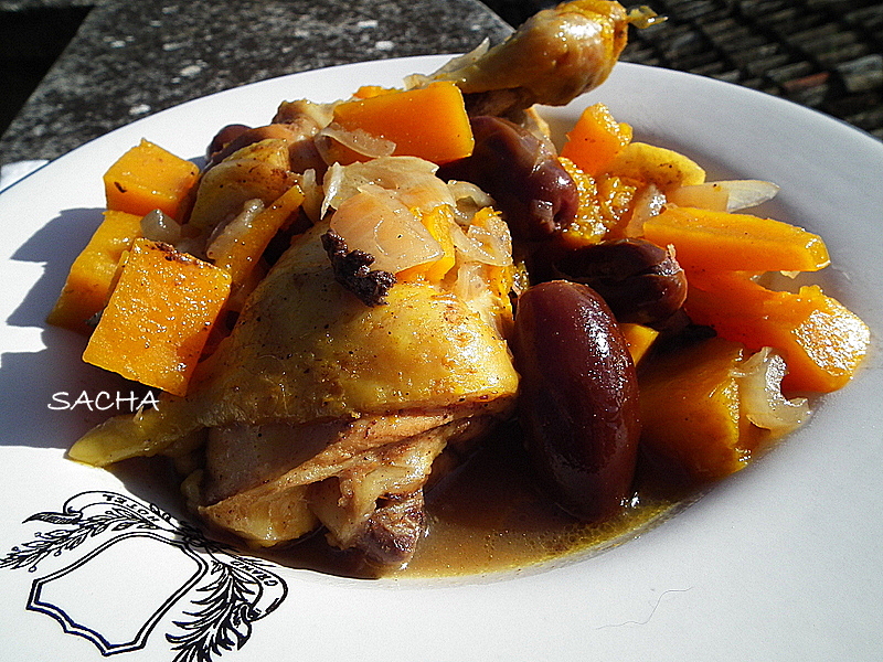 Le journal gourmand de Sacha Tajine de poulet à la butternut et aux