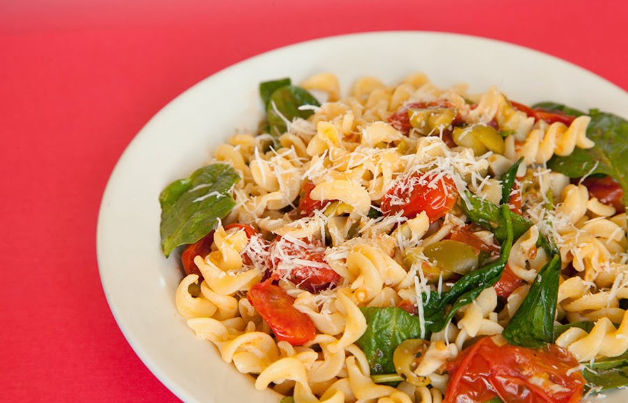 The City Feline Grape Tomato, Olive, and Spinach Pasta