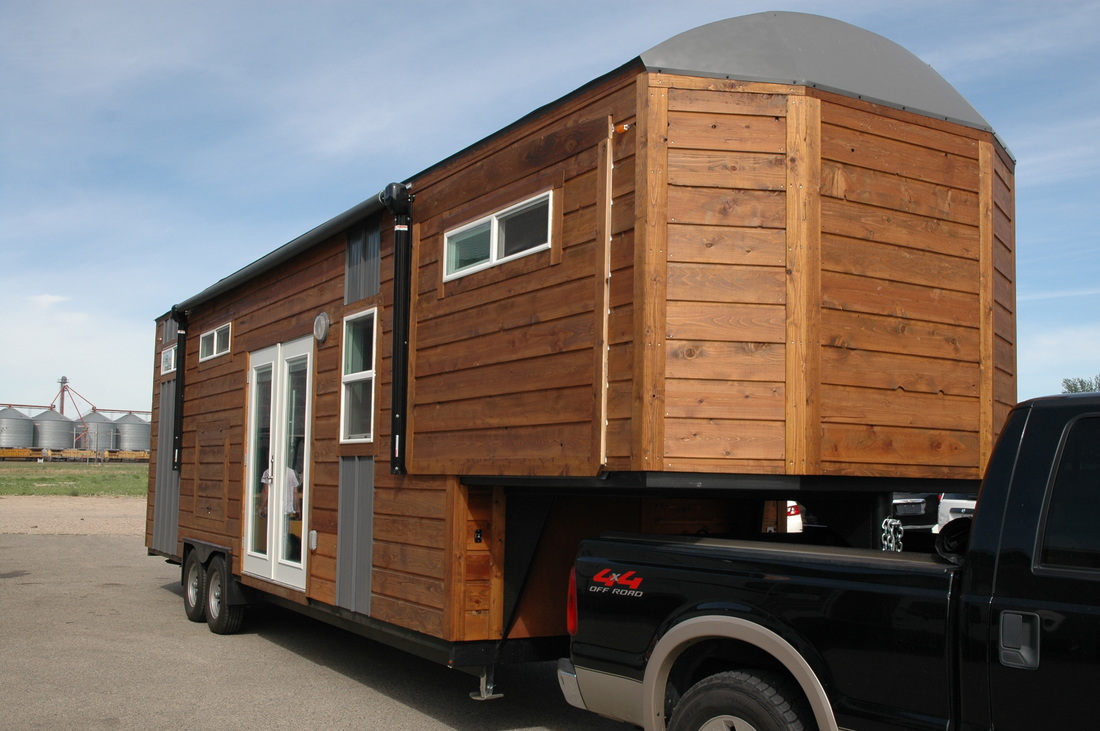 320 Sq Ft Nampa Tiny House [ TINY HOUSE TOWN ]