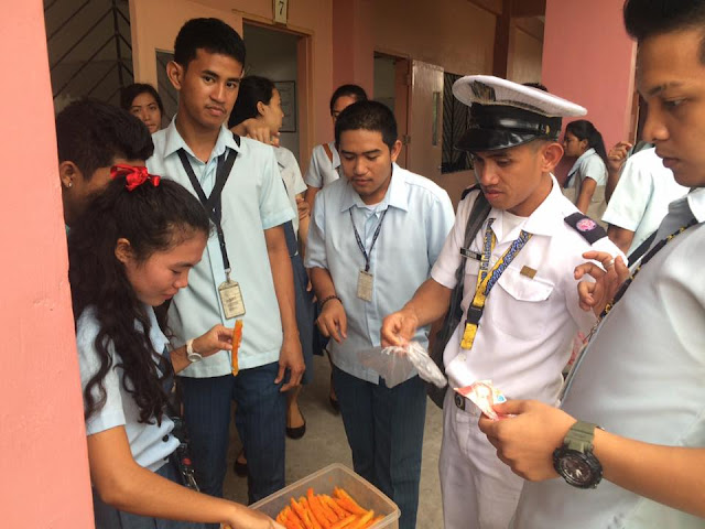 VIRAL NOW! Role Model Student Who Sells Cheese Sticks To Finance His Studies. know His Story VIRAL NOW! Role Model Student Who Sells Cheese Sticks To Finance His Studies. know His Story