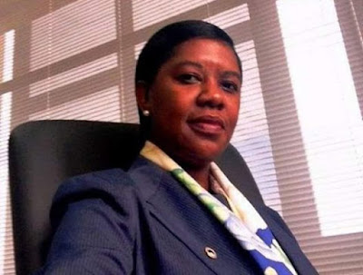 a Africa Development Bank DG dies after collapsing in her office