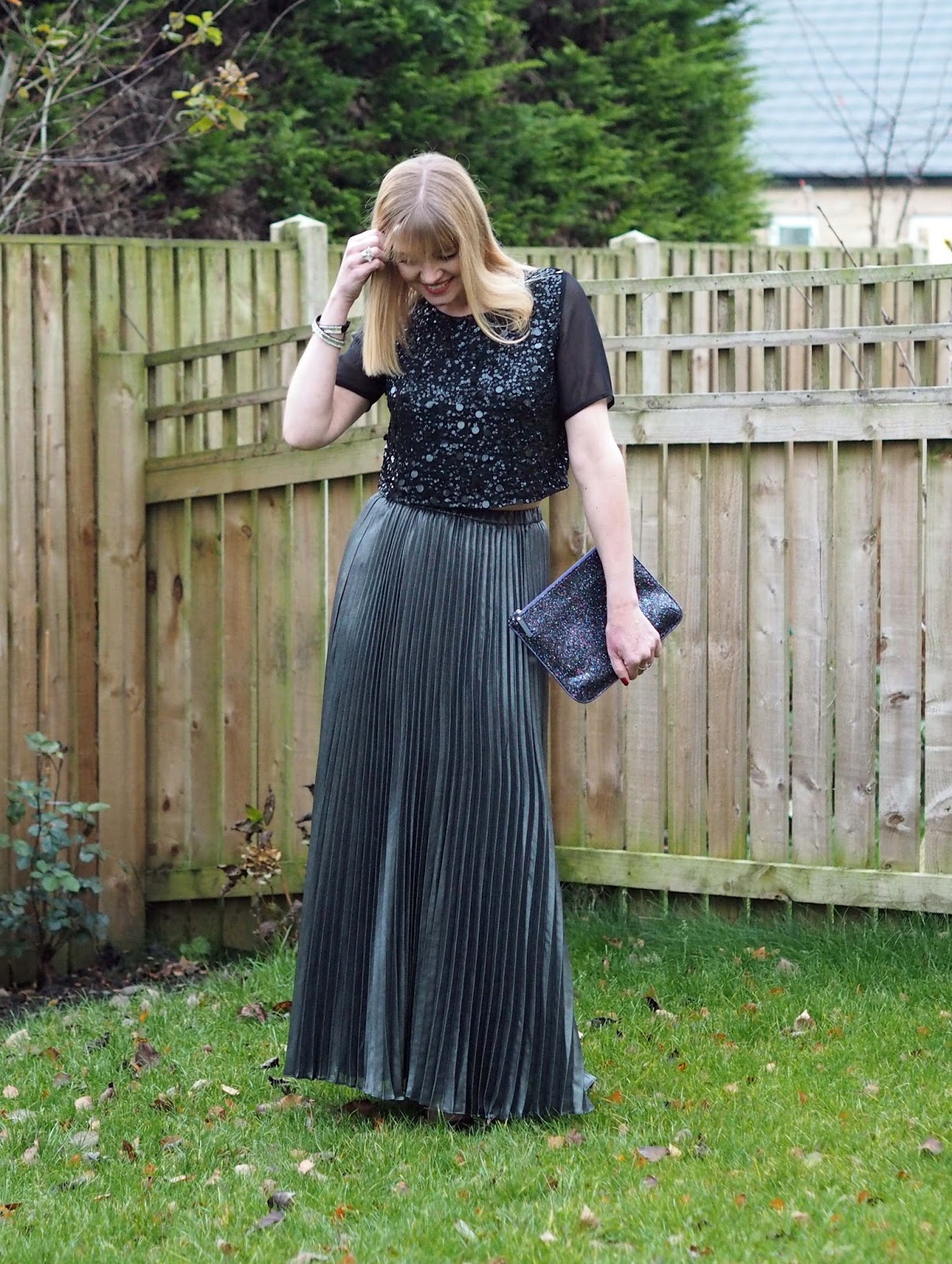 6 Reasons Why you Need a Pleated Maxi Skirt - Anna Danigelis | Nashville  based Fashion and Lifestyle Blog