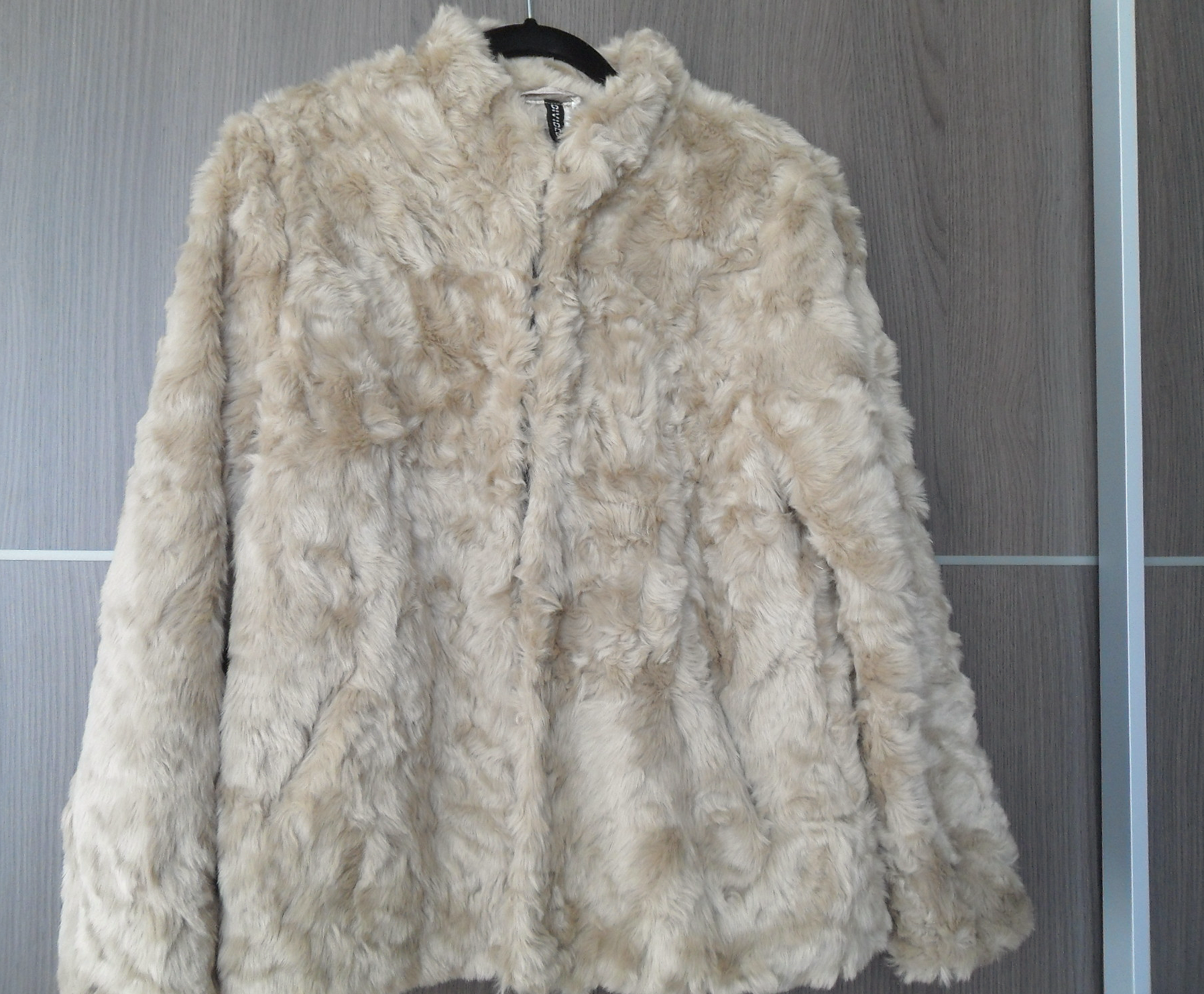fake fur jacket H&M fake fur jacket H&M