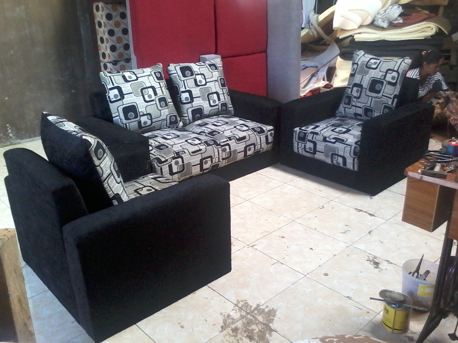 sofa Sofa Minimalis Abu Hitam