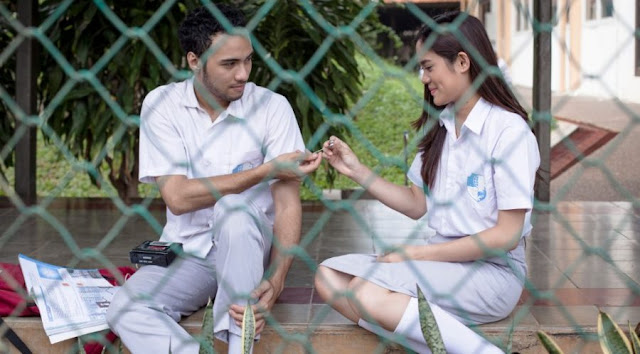 Film Galih & Ratna Film Galih & Ratna
