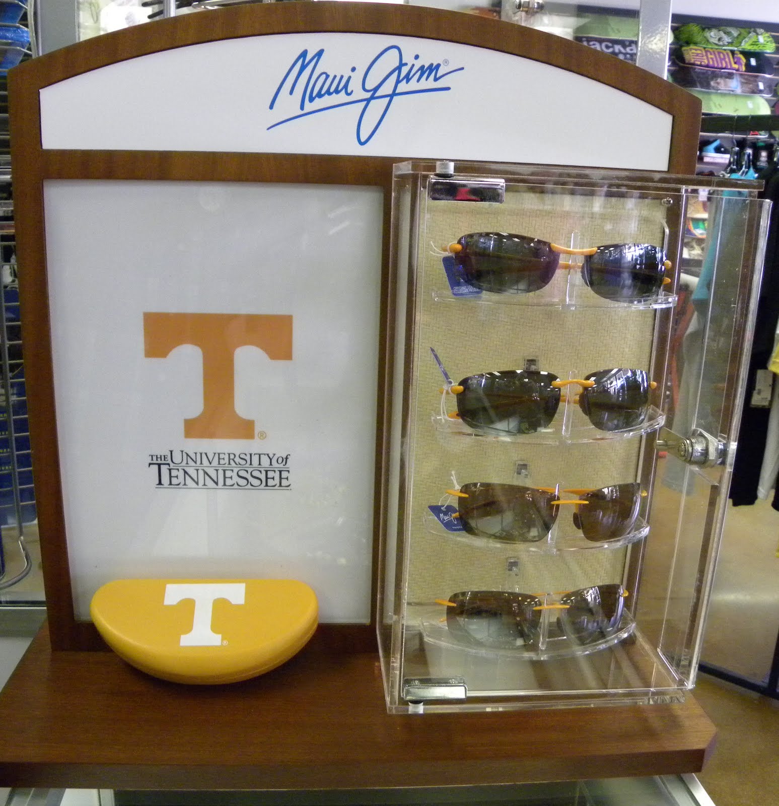 The Ski Corner Knoxville MAUI JIM/TENNESSEE SUNGLASSES