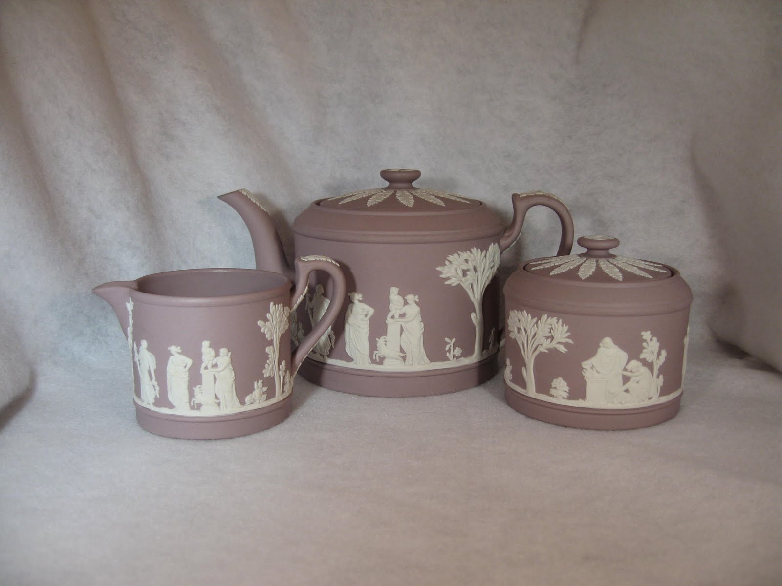 Time Travelers Antiques and Collectibles Wedgwood where it's now made