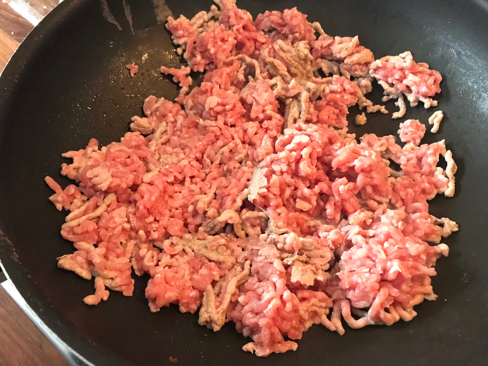 Chinese Tomato Pork Mince with Veg / LUCY LOVES TO EAT