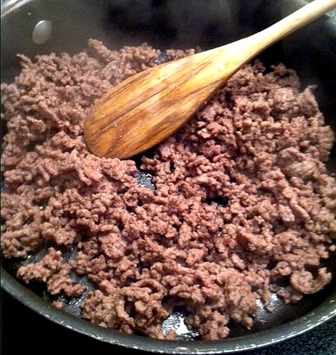 It's A Mom's World: Easy Sloppy Joes (from scratch)