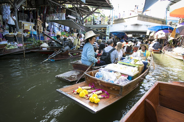 Mercato galleggiante di Damnoensaduak
