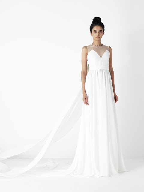 Primera colección de vestidos de novia de Mónica Cordera Primera colección de vestidos de novia de Mónica Cordera