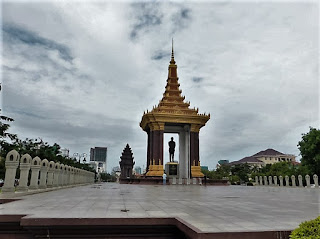 Monumento al Rey Norodom Sihanuk Monumento al Rey Norodom Sihanuk