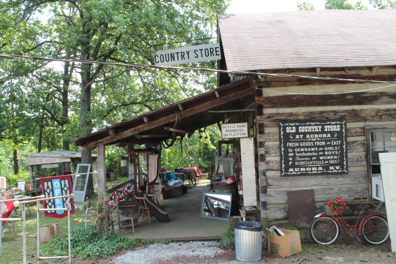 Snug Harbor Bay Kentucky 400 Mile Yard Sale