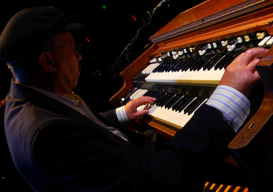 NOTES ON JAZZ Twentyfive + Great Jazz/Blues Organ Performances