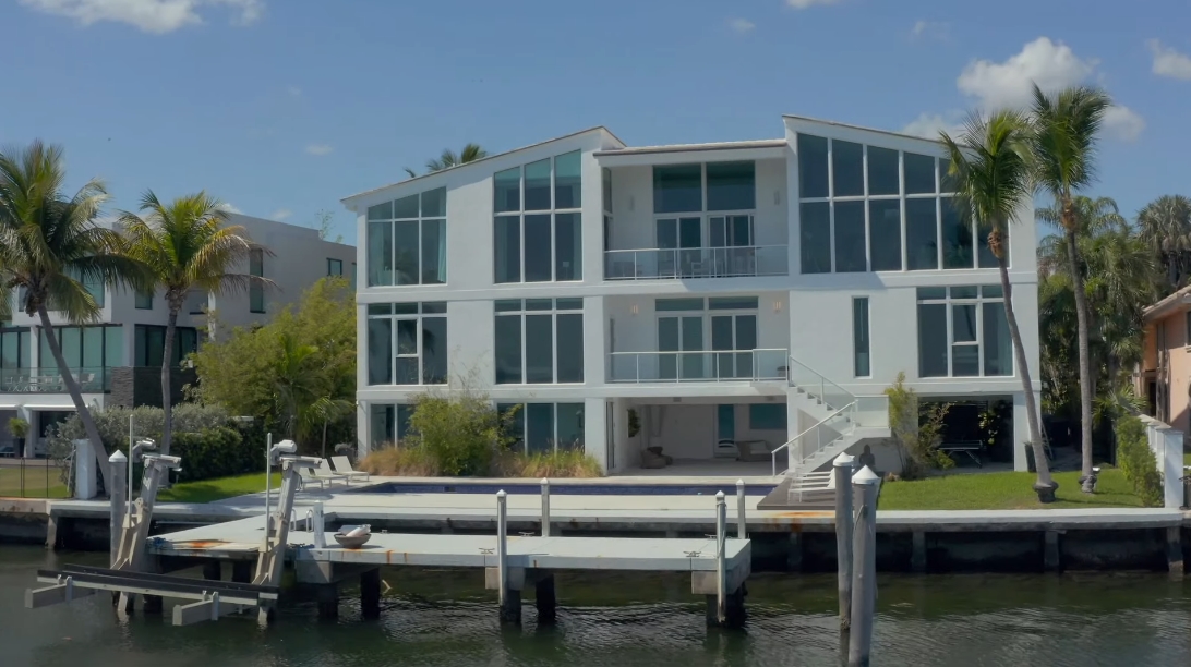 43 Interior Design Photos vs. 6939 Sunrise Dr, Coral Gables, FL Luxury Home Tour