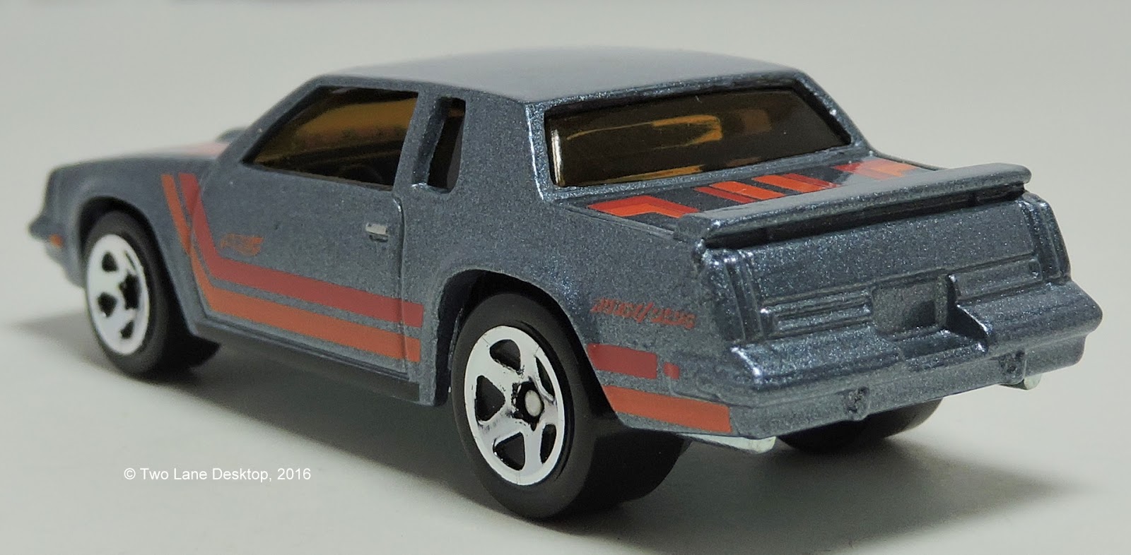 Hot Wheels 1984 Hurst/Oldsmobile Cutlass 4-4-2