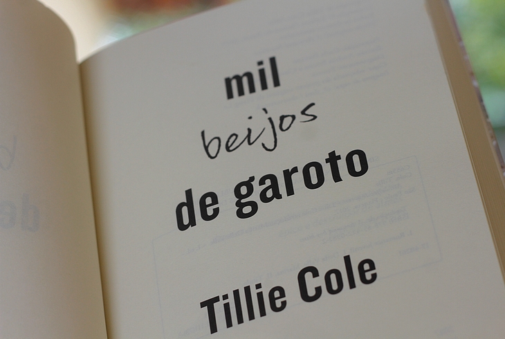 Mil Beijos de Garoto Tillie Cole; resenha Mil Beijos de Garoto; resenha tillie Cole;