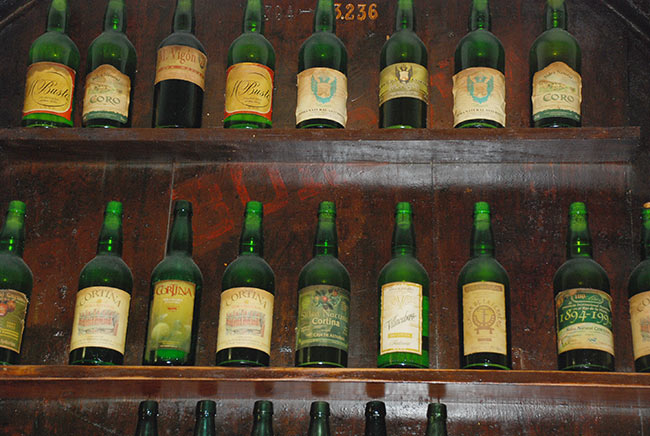 Coleccion de botellas sidra asturiana Coleccion de botellas sidra asturiana