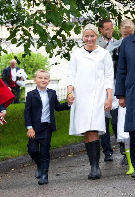 Norwegian Royal Family  attend an outdoor church service in the the Queen’s Park