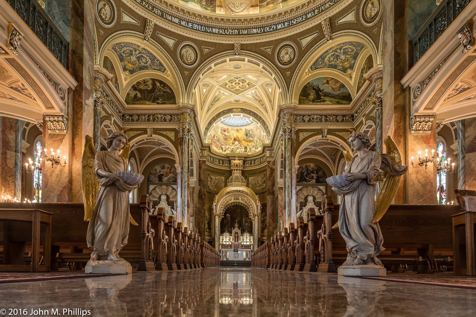 SKEPTIC PHOTO: PILGRIMAGE TO BASILICA OF ST. JOSAPHAT