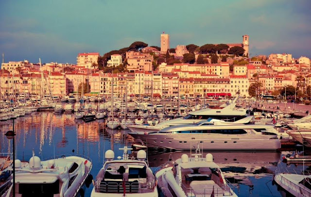 Vista de Cannes no inverno Vista de Cannes no inverno
