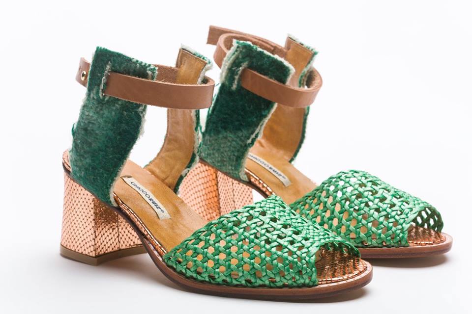 Taller Fabricación Chicco Zapatos Participa Del Lourdes De TlK1J3uFc