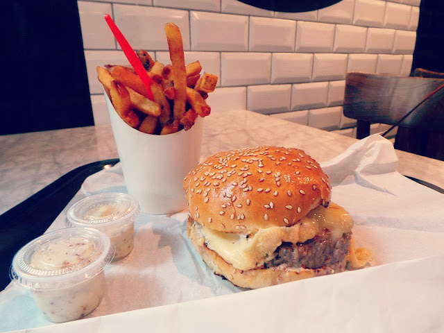 King Marcel burger restaurant paris rue Lafayette