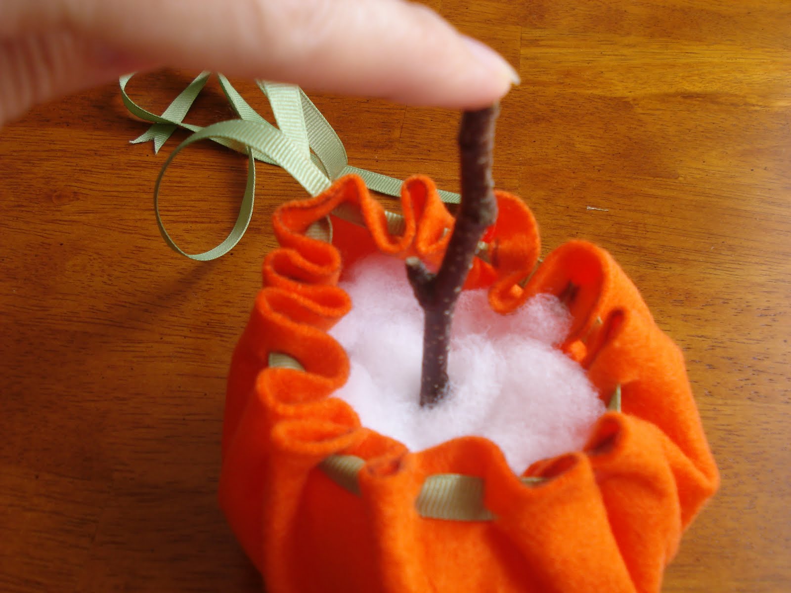East Coast Mommy 5 Minute Felt Pumpkin