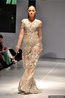 Tips Memilih kebaya modern buat wanita kurus tahun ini Tips Memilih kebaya modern buat wanita kurus tahun ini