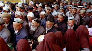 Pemerintah China Larang Muslim Xinjiang Tidak Puasa Ramadhan