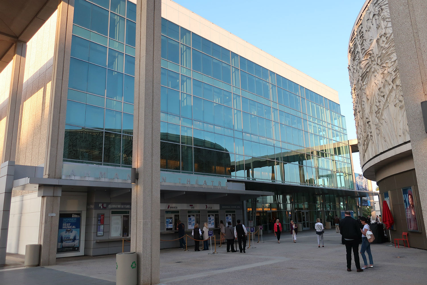 Los Angeles Theatres Ahmanson Theatre
