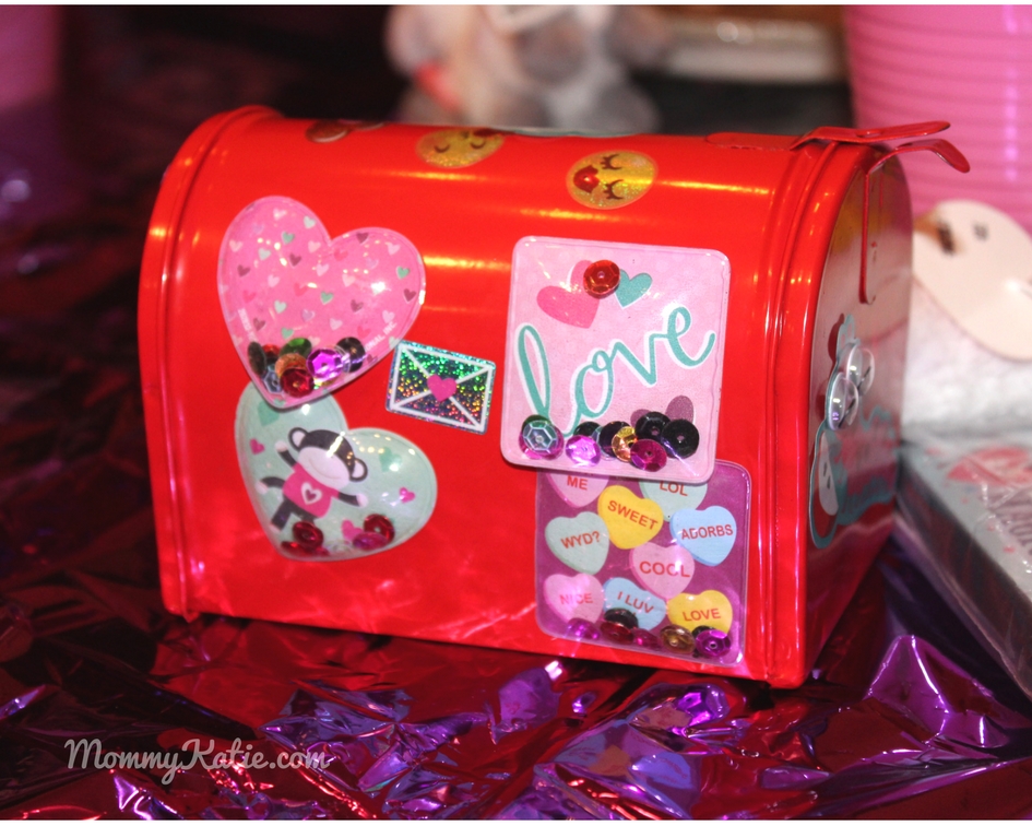 Valentines Day Party Ideas with Oriental Trading | Mommy Katie