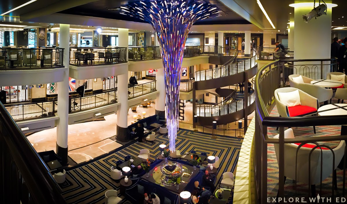 P&O Cruises, Britannia, Starburst, Atrium