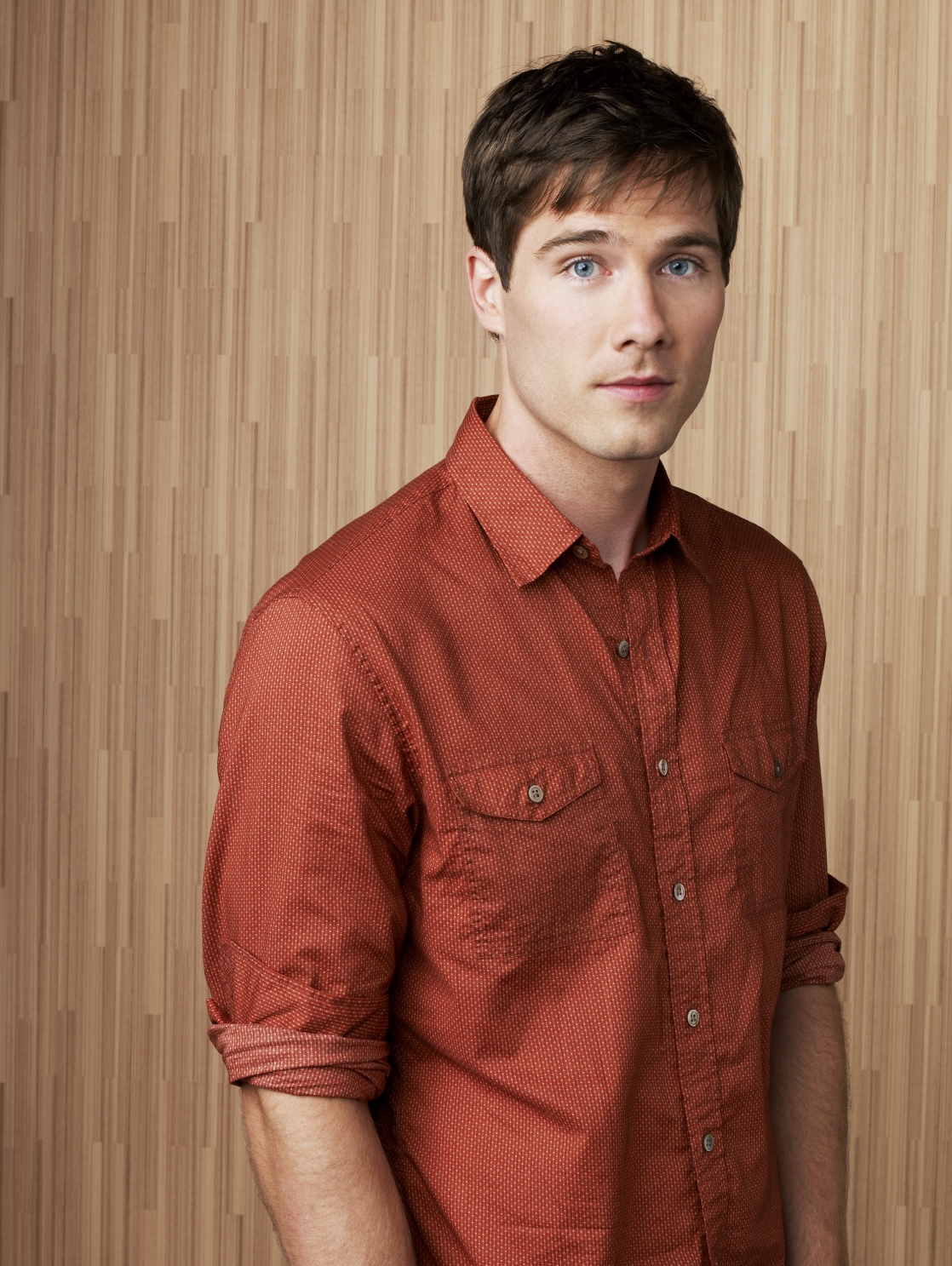 актер luke macfarlane. актер luke macfarlane. люк макфарлейн. люк макфарлейн. люк макфарлейн.