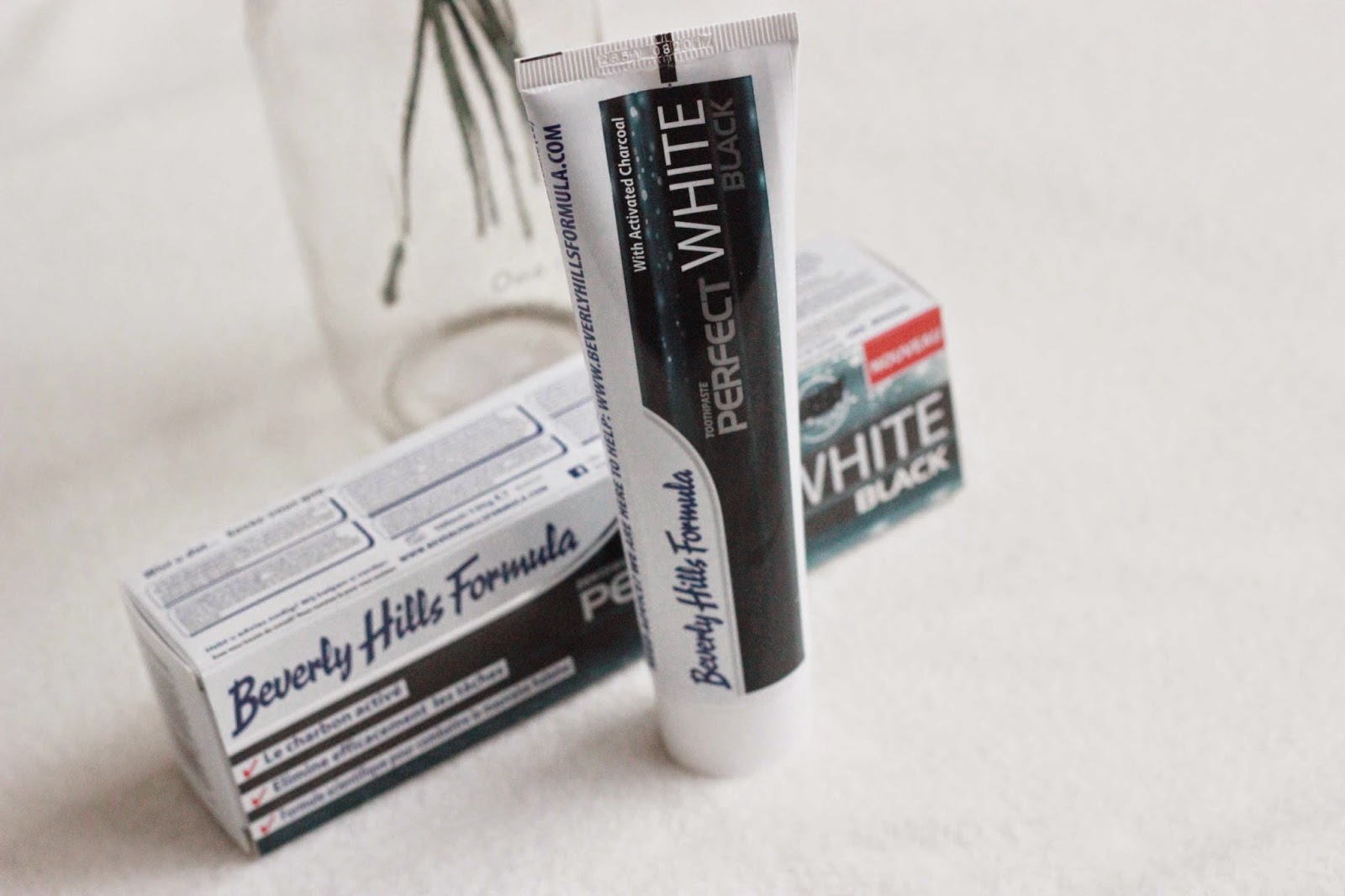 winkel Munching Beroep Zwarte tandpasta voor wittere tanden: werkt het echt? - The Budget Life |  Blog over geld besparen, verdienen & investeren