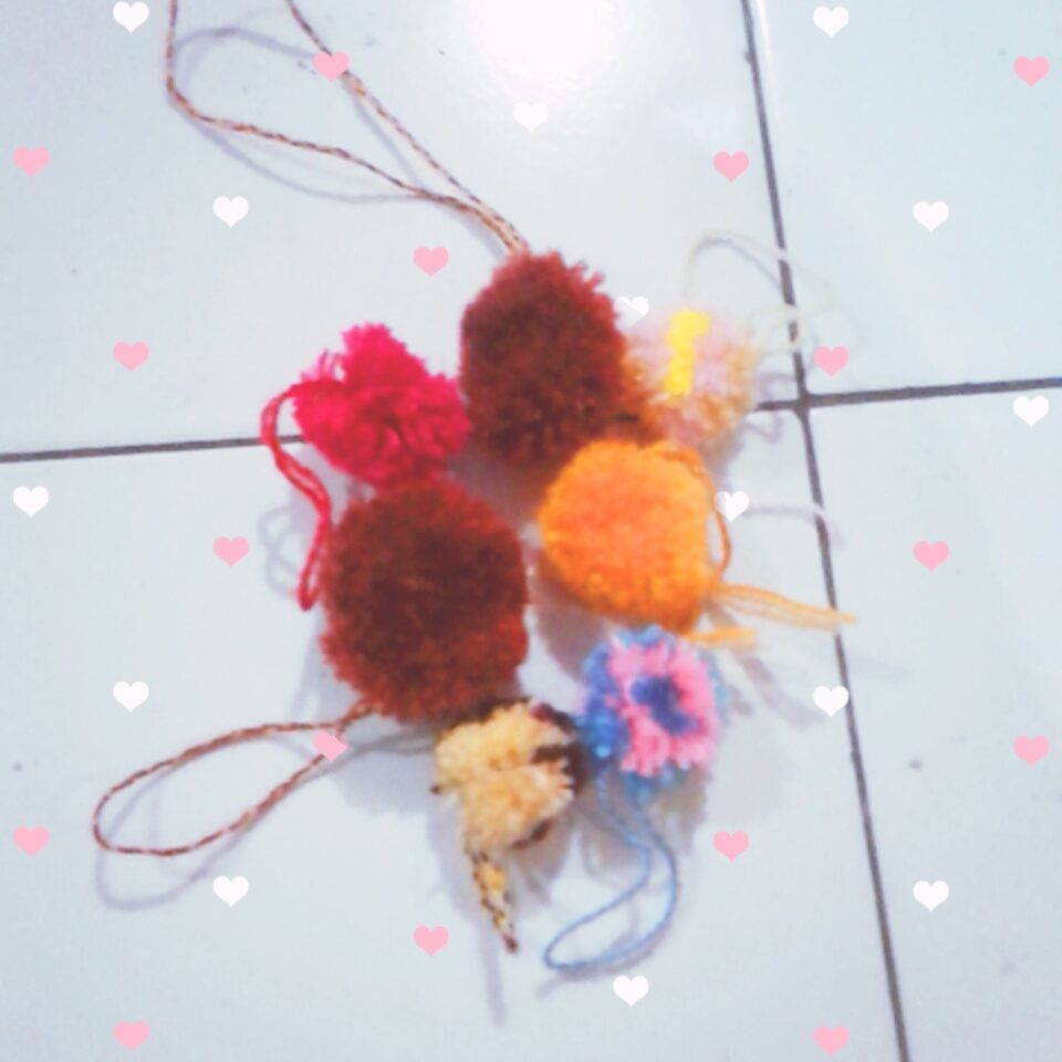 Cara Membuat Gantungan Kunci Dari Wol