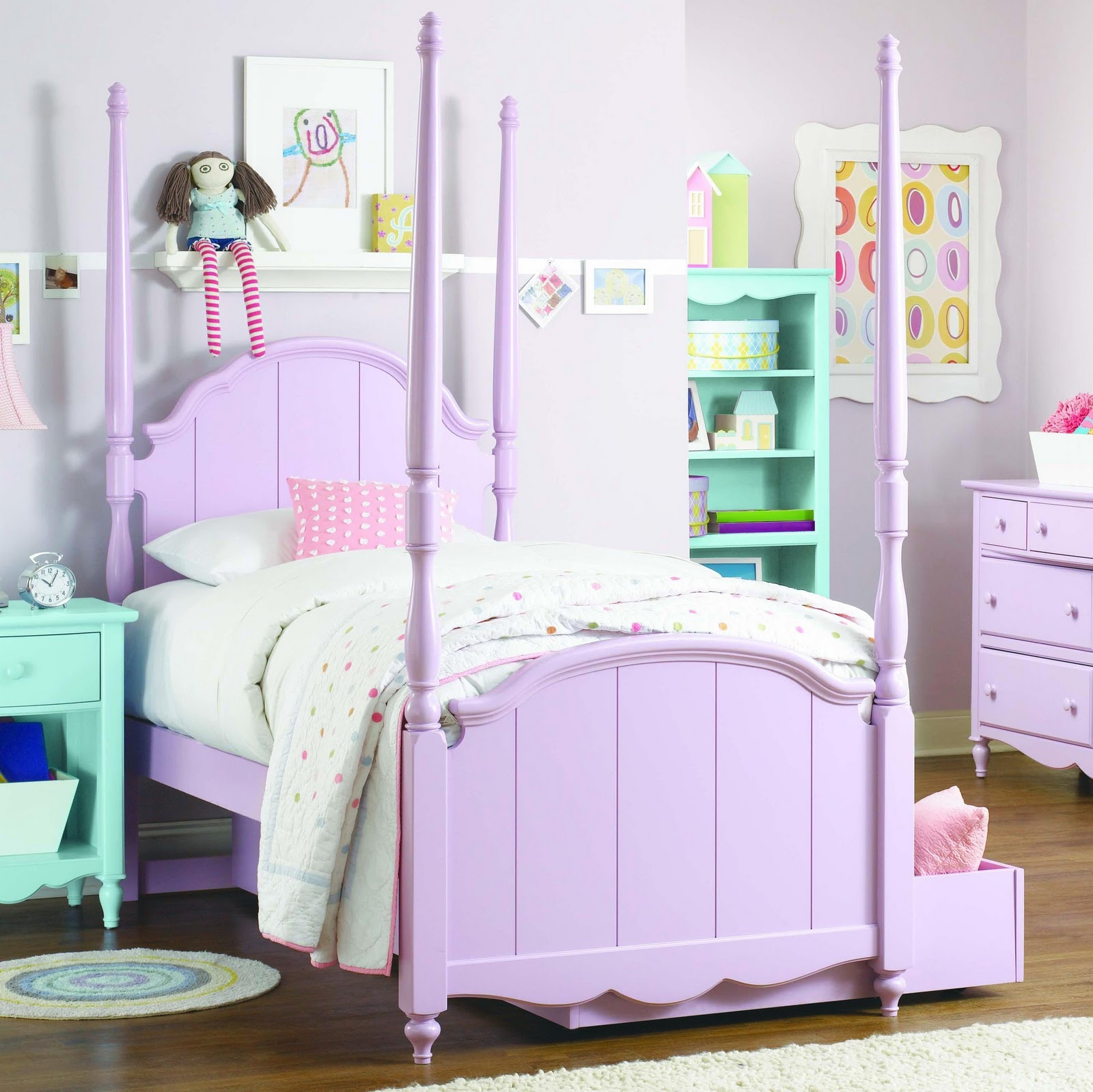 A Vintage Touch: Adorable Kids Furniture by Wayfair (formerly CSN)