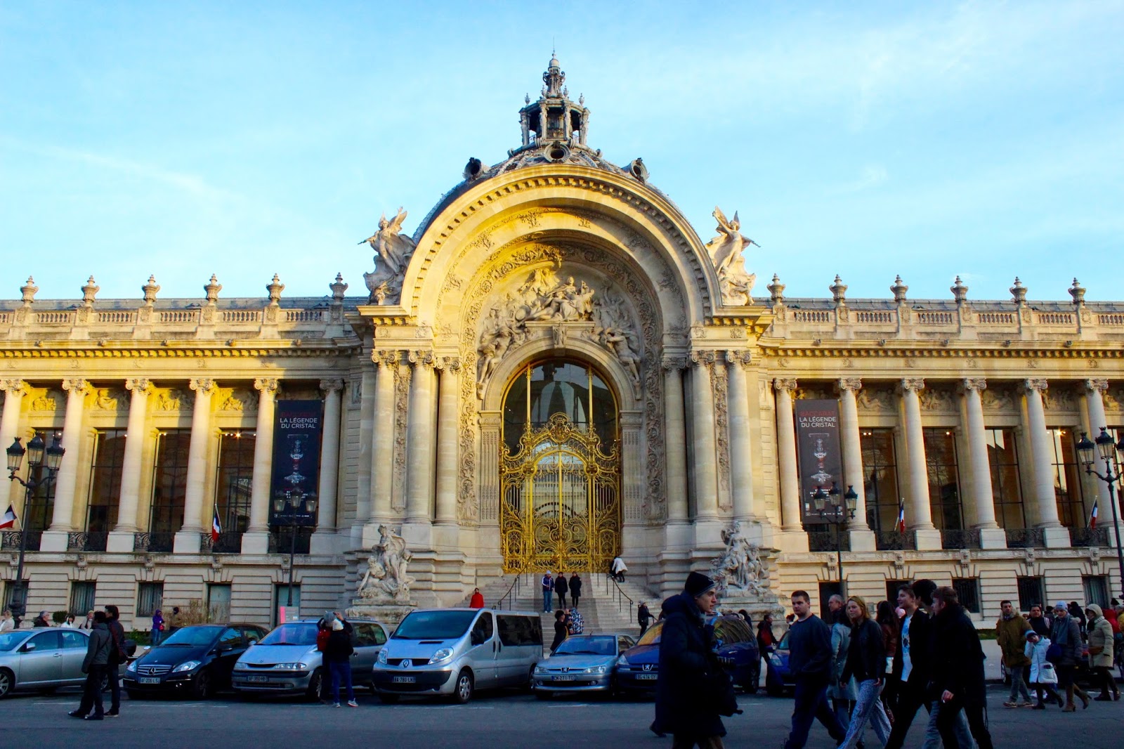 Jalan-Jalan di Paris - Grand (or Petite) Palais Facade